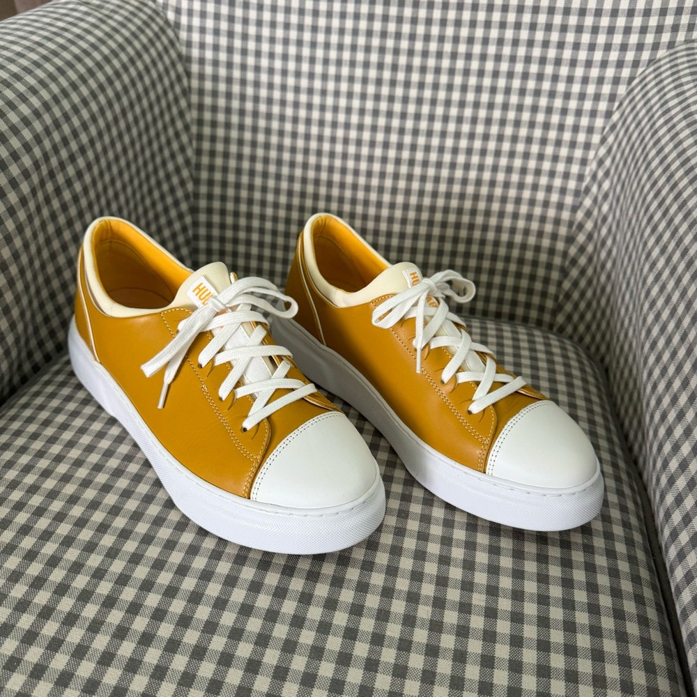 Samuel Hubbard flight solo sneaker